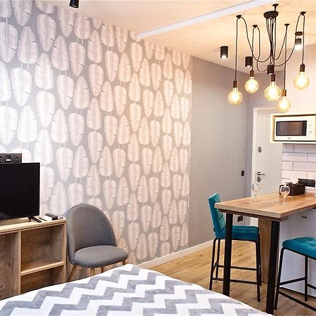 Allurapart Inn Mvz, Левобережная Мвц Kiev Dış mekan fotoğraf